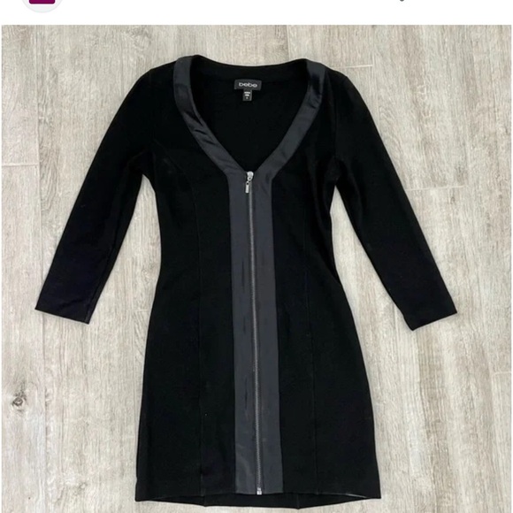 BEBE short mini skirt dress with zipper in the front leather trim size medium - Picture 12 of 13